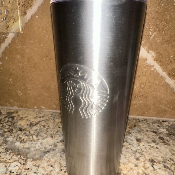 Starbucks Metal Tumbler. Lid is cracked but functions. Metal straw. - Picture 4 of 7